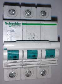 jistič Schneider C60H B6 -  3pol.