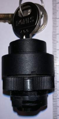 ZA2BG4 ovl. hlavice otočná s klíčem-2 polohy-Ø 22-černá   .. cena na dotaz / price on request