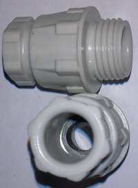 průchodka 106 Pg9 .. balení 28ks za 60Kč