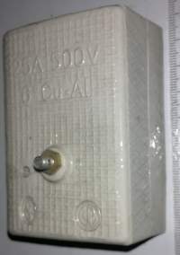 Nulový můstek 25A 500V