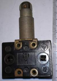 mikrospínač 3594u,  váleček v hlaviččce 0st, 4 šroubky