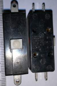 mikrospínač B613-1 (bílá hlavička)