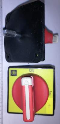 KAF1PZ Otoč.rukojeť čel.KAF  uzam.60x60mm pro VN12-20/V02-V2