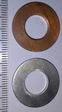 Cupalová podložka pro svorník M10, síla 2mm, průměr vnější 21mm / vnitřní 11,0mm .. balení 50ks za 80Kč