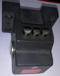 GLBF D12-508 - modul 3ks nájezdových spínačů, EUCHNER  .. cena na dotaz / price on request