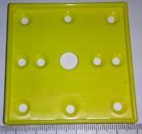 čelní deska - plastový díl z přepínačů OBZOR VS (1+10 děr), 65x65mm - světle žlutá