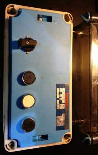 Hensel Mi-32118 rozvodnice s ovladači