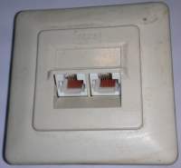 dvojzásuvka LAN CAT5, starší typ
