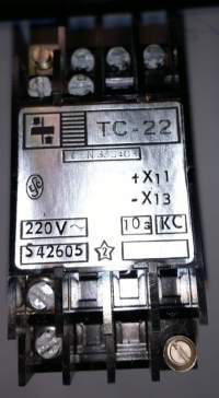 relé TC22 KC 220V 50-60Hz 10sec    .. cena na dotaz / price on request