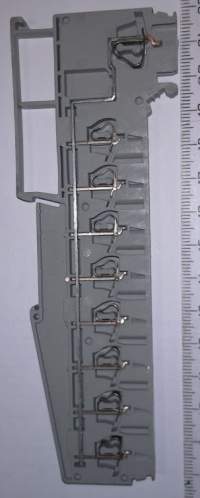 svorka 8-mi násobná