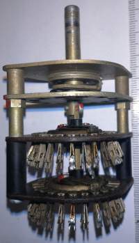 přepínač 26 poloh, 2 patra, pájený  .. cena na dotaz / price on request