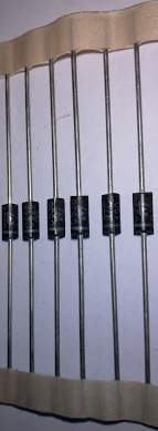 zenerova dioda BZY97C120  ... balení 200ks za 60Kč