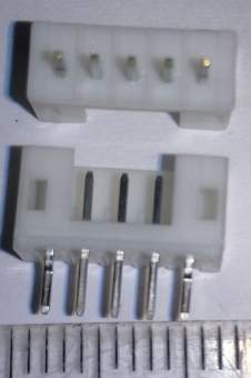 konektor 5pin JST  .. balení 53 ks za 50 Kč