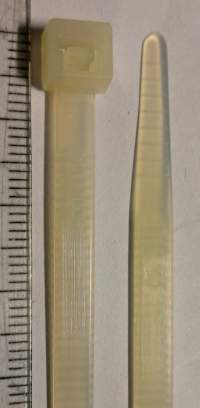 není skladem - vázací páska LPR3024-N bílá, délka 250mm, šířka 4,7mm .. balení 100ks