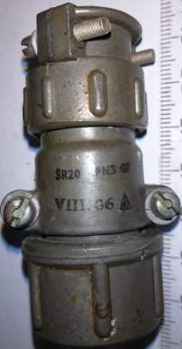 šroubovací konektor SR20KPN3G7 samec 3pin .. cena na dotaz / price on request