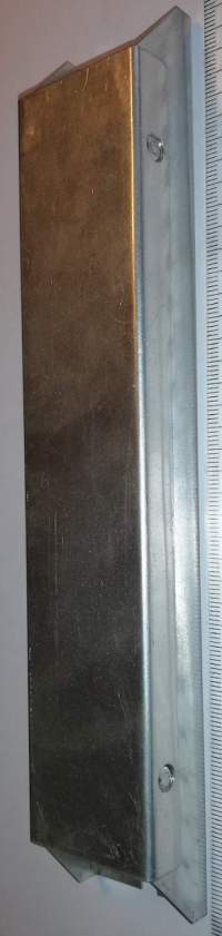 hliniková krabička z předřadníku, 205x35x24mm, dvojdílna