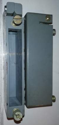 krytka na konektor URS, starší typ, z demontáže