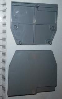 1SNA118618R0100 - Entrelec, End Section, FEM Series  ...  balení 20ks za 40Kč