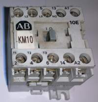 KM10 Allen Bradley, starší .. cena na dotaz / price on request