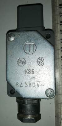 koncový spínač KS6 , kolečko, 1xspínací  .. cena na dotaz / price on request