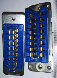 konektor AMPHENOL 16pin, pár, pájený.. cena na dotaz / price on request