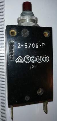 přepínač E-T-A 2-5700  .. cena na dotaz / price on request