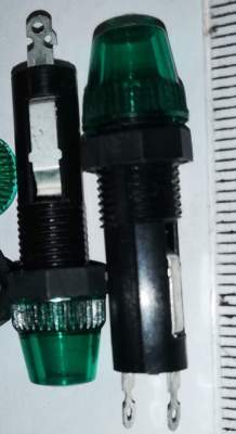 plastová objímka zelená na žárovku T5,5 -  bez žárovky .. balení 10ks za 50Kč