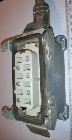 konektor 6pin H-BS10.1710 36A 380V, použitý  .. cena na dotaz / price on request