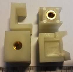 izolační sloupek ( 8060385+8060384), asi teflon  .. balení 10ks