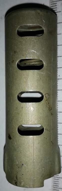 plechová krytka, z demontáže