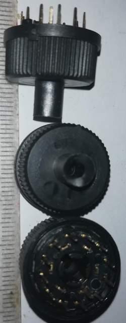 přepínač do pl. spoje 1x12 poloh