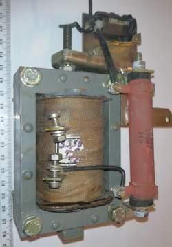 elektromagnet - neznámý, starší  .. cena na dotaz / price on request