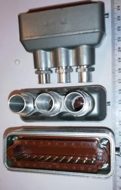 konektor 20 pin v krytce   .. cena na dotaz / price on request