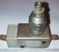 mikrospínač OBZOR starší