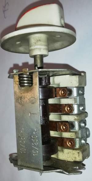 přepínač sporákový, 4 polohy, starší 10A 380V