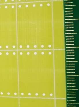 7-segment distanz 1mm HELLMUTH - podložka pod display .. balení 100ks za 75Kč