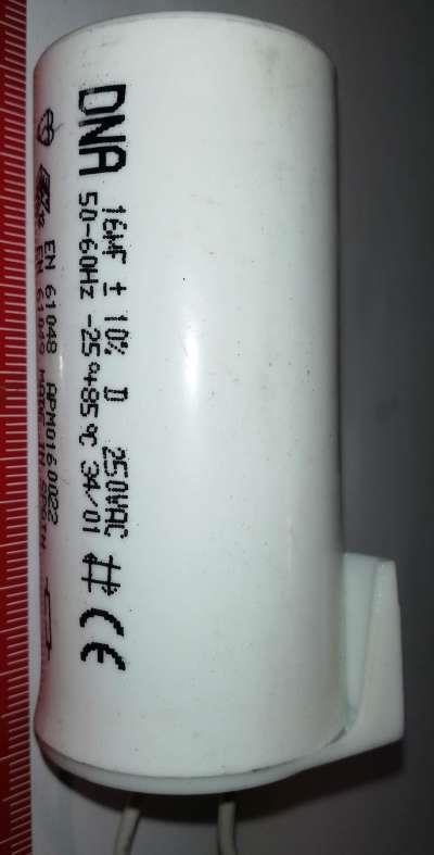 DNA APM0160022 - 16uF 250V 50Hz, starší