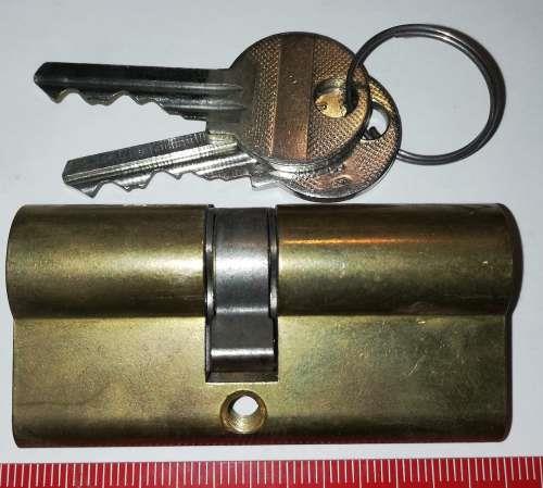 cilindrická vložka FAB + 2 klíče - bez originálního obalu