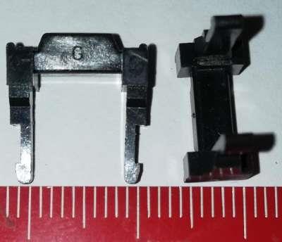 krytka konektoru (9mm)  .. balení 100ks za 80Kč