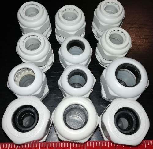 Kabelová vývodka -  různé bez matice .. mix 12ks