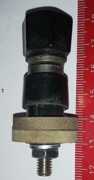 není skladem - velká svorka,  starší