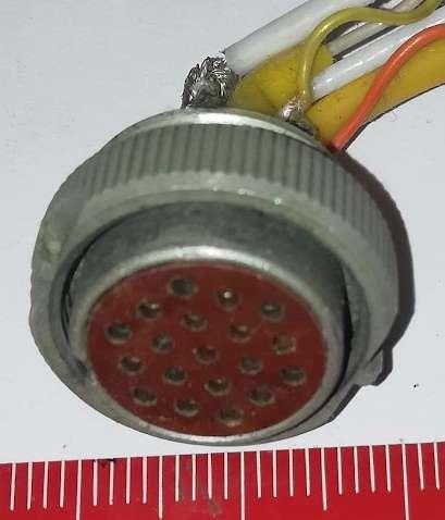 konektor 19pin samice, pájený  .. cena na dotaz / price on request