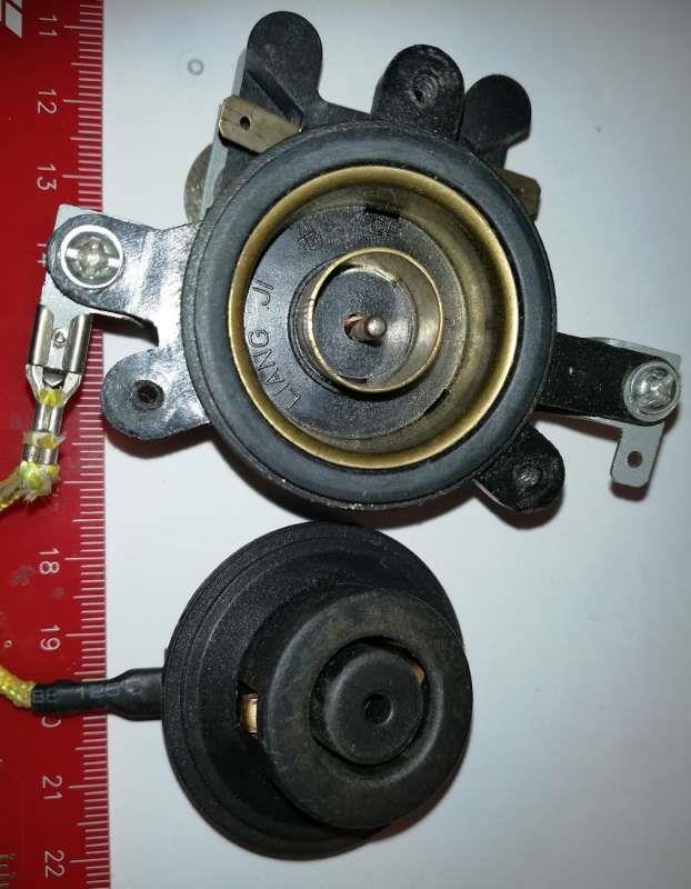 konektor souosý, staší typ, pár