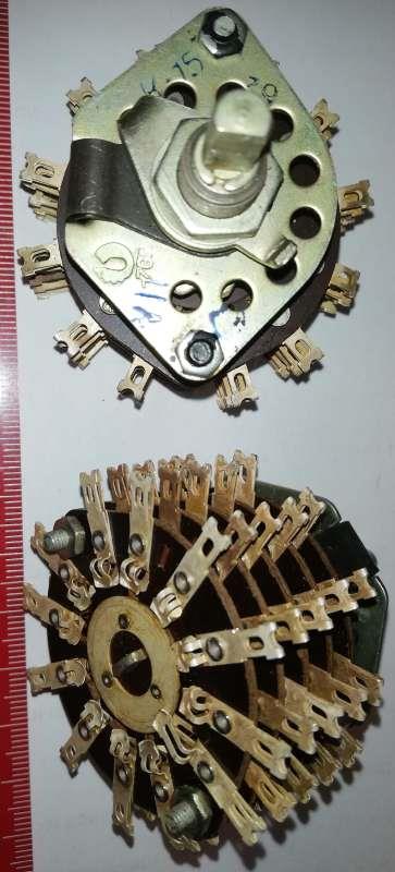 není skladem - přepínač 10 poloh 5 pater