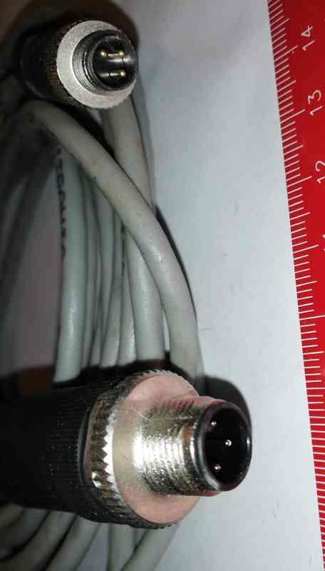 propojovací kabel, 4m, použitý