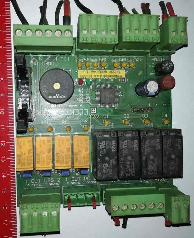 osazená deska z demontáže, na rozebrání na součástky, 8x relé, ... (PP15595)