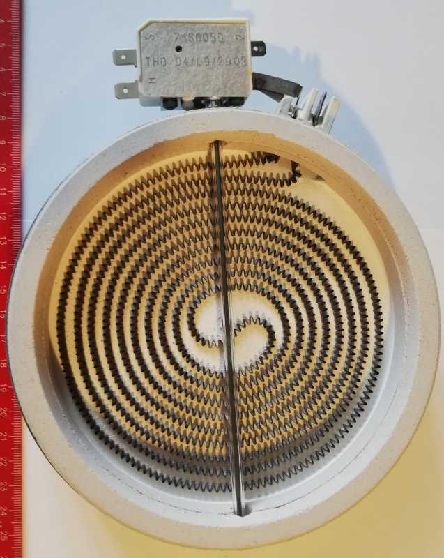 varné hnízdo (menší - 165mm průměr ) z varné desky Mora 4300