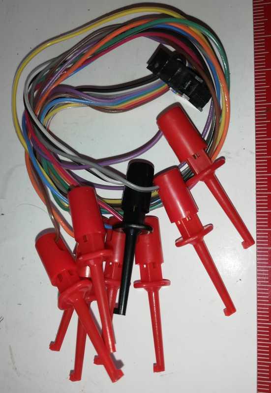 měřící káblik s chňapkami 8xčervená, 1xčerná