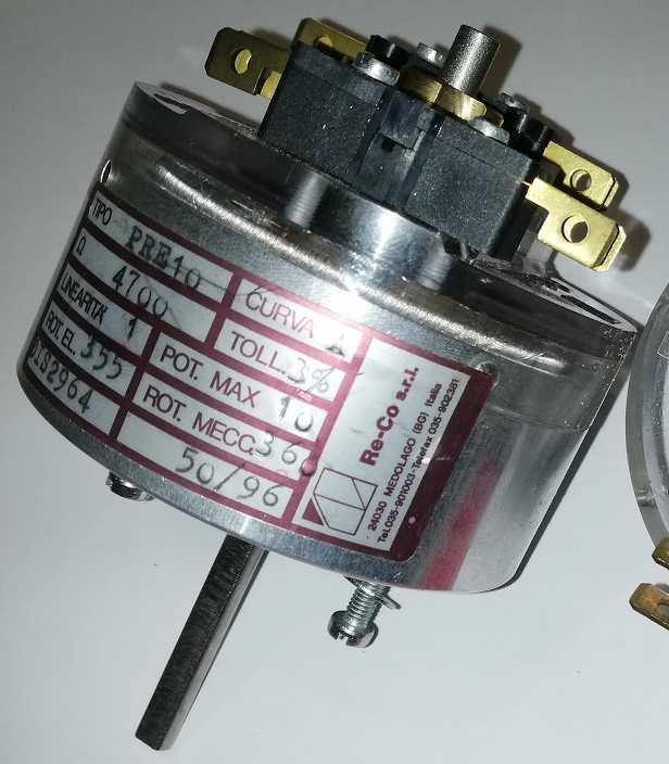 PRE10-4700 - Re-Co s.r.l. - snímací potenciometr 360°, 4k7, s vypínači    .. cena na dotaz / price on request