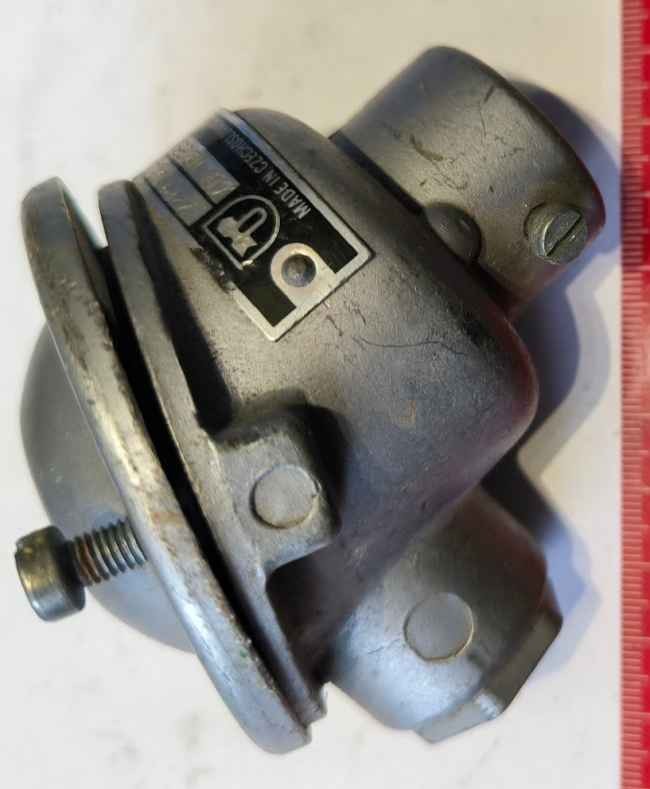 hlavice z čidla Pt100 ZPA, starší, bez vnitřku, dle foto (111)